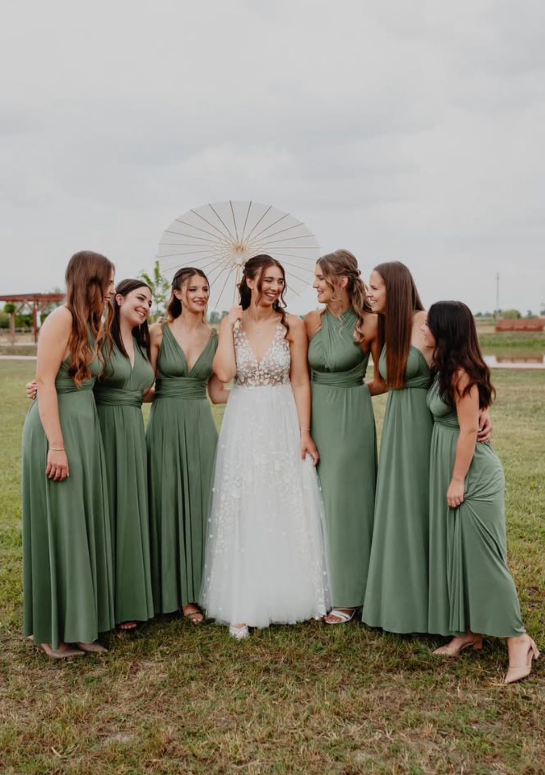 oliva zöld infinity ruha